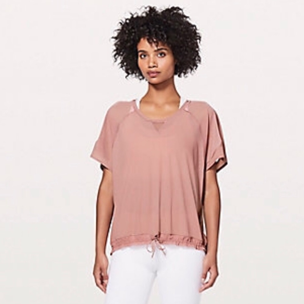 Lululemon final count tee